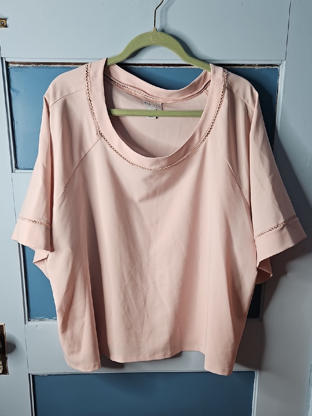 Ava & Viv Women's Blush Pink Short Sleeve Blouse 4X